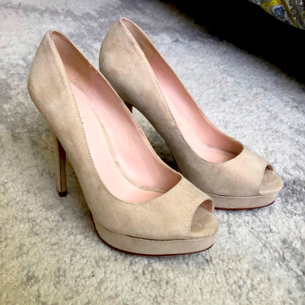 Nude Aldo heels
